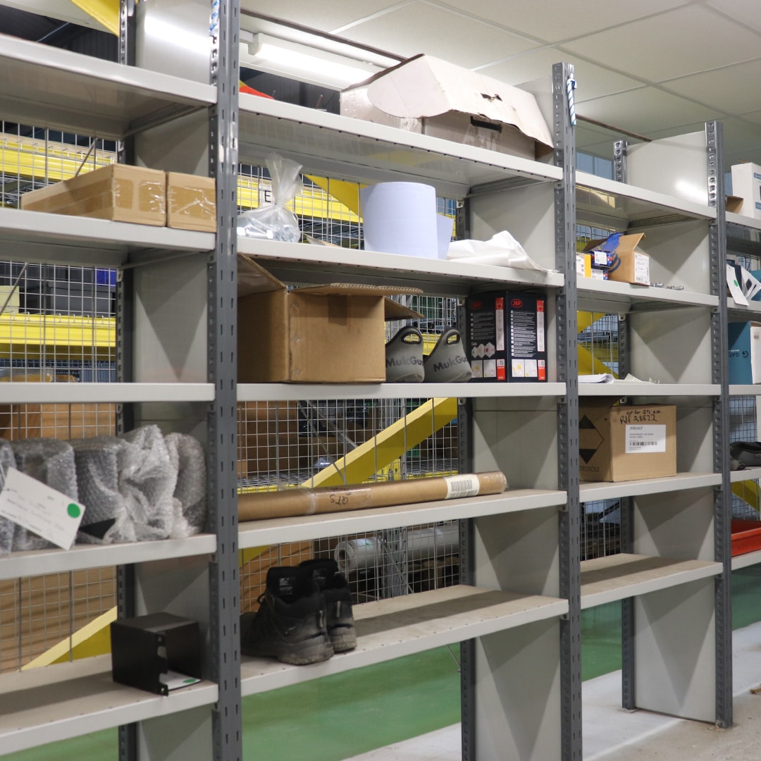 Shortspan shelving 2